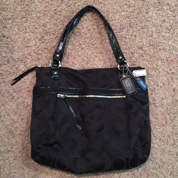 Coach canvas and pleather shoulder bag. - Picture 1 of 4